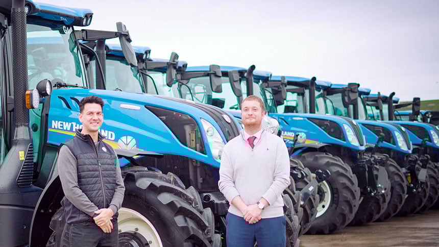 New-Holland_T6-T7_50-tractors-equipped_1