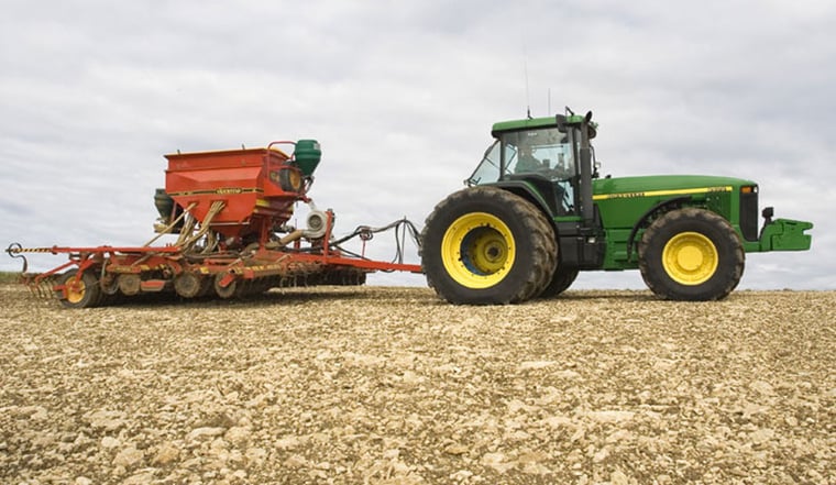 emparejar neumáticos de tractor para la productividad